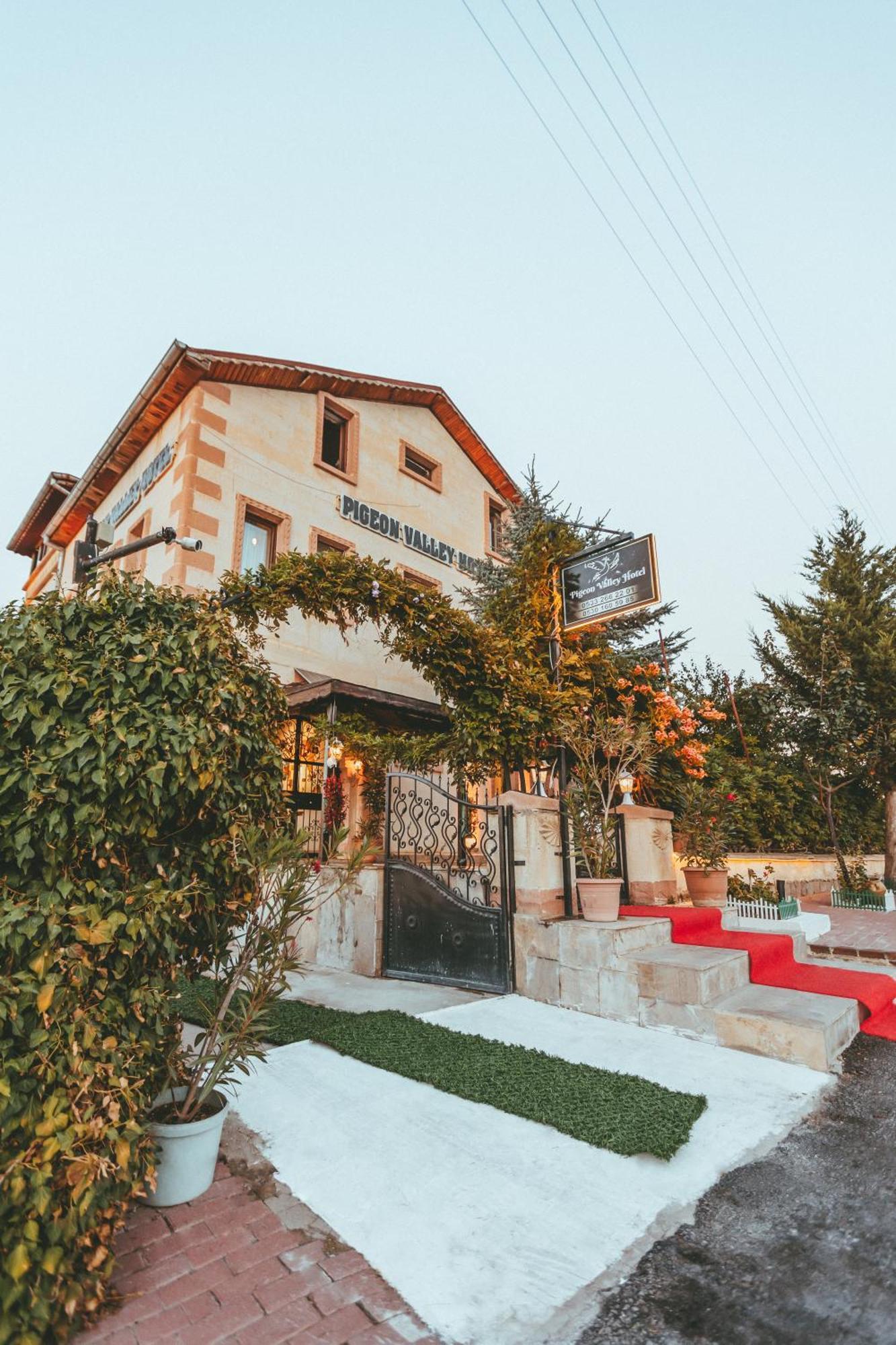 Pigeon Valley Stone House Готель типу 
